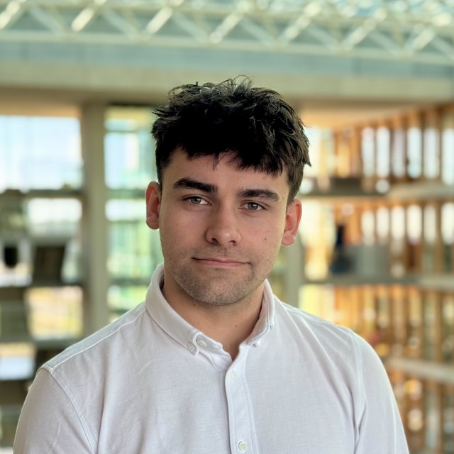 Arno Wilhelm — Data & Cloud Engineer